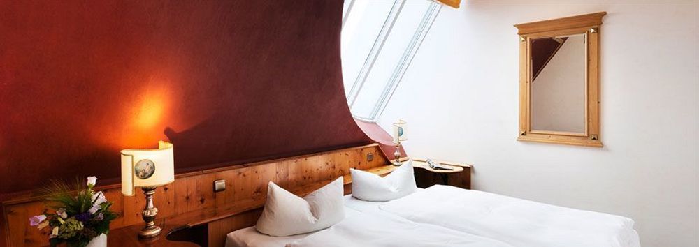 Solthus Hotel&Spa บาเบอ ภายนอก รูปภาพ